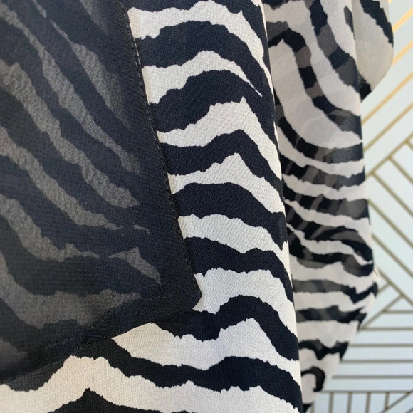 Joseph Ribkoff‎ Zebra Print Open Front Kimono Top - Picture 3 of 8